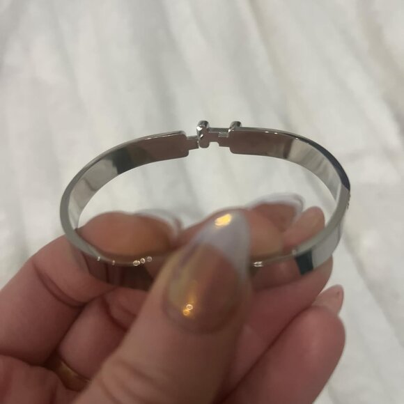 Neiman Marcus 18k Gold Plated Stainless Steel H CZ Crystal Bracelet - Picture 4 of 5
